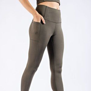 Pocket Butter Soft Leggings